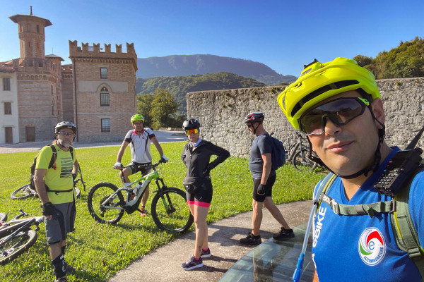 Partenza dal Castello Cecconi