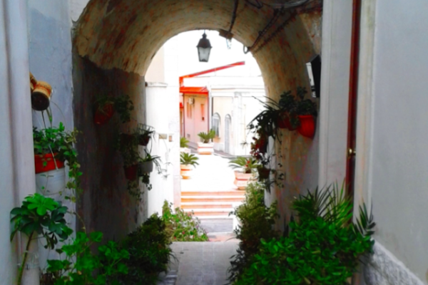 ...vicoli suggestivi...