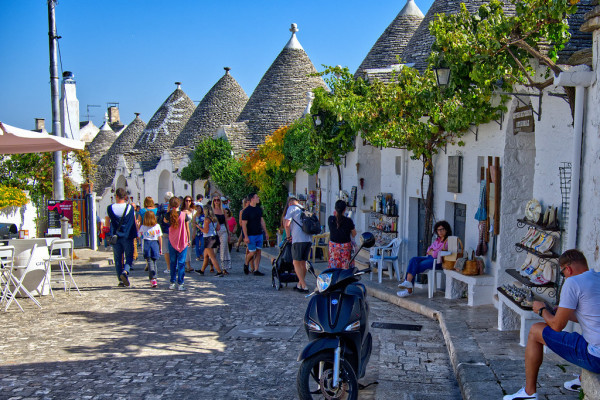 Castel del Monte & Alberobello