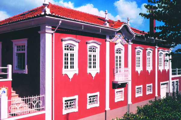 Porto Outside