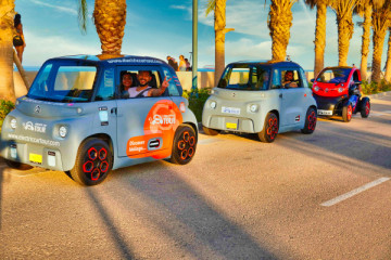 Tour Málaga 2 horas en coche eléctrico Citröen AMI o Renault Twizy