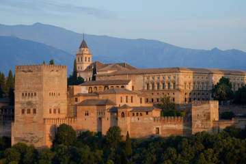 Alhambra: Entrada con Guía Oficial