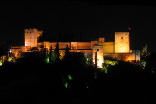 Alhambra iluminada