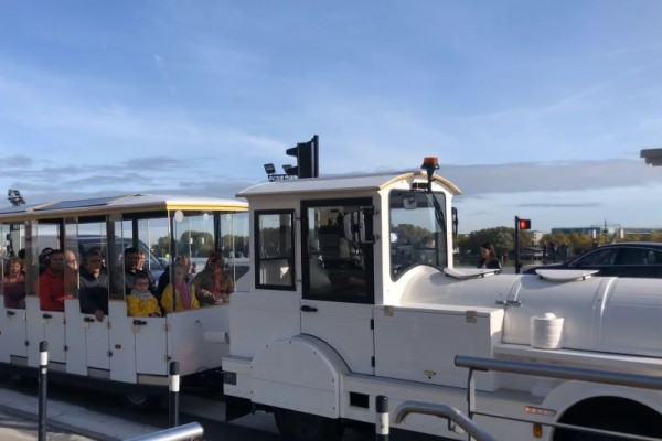 Tren Turístico de Bordeaux, 100% eléctrico.