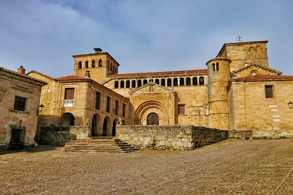 Santillana del Mar - Colegiata