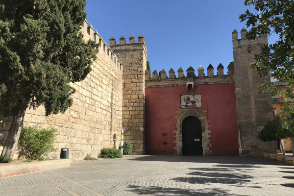 Puerta de León Alcázar de Sevilla