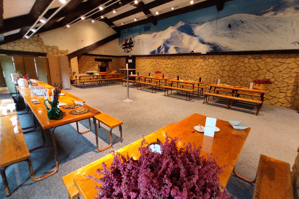 Cafetería Restaurante "La Pausa"