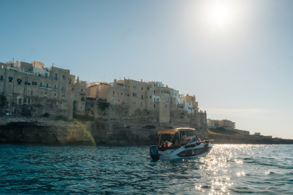 Monopoli: Tour Compartido en Barco 