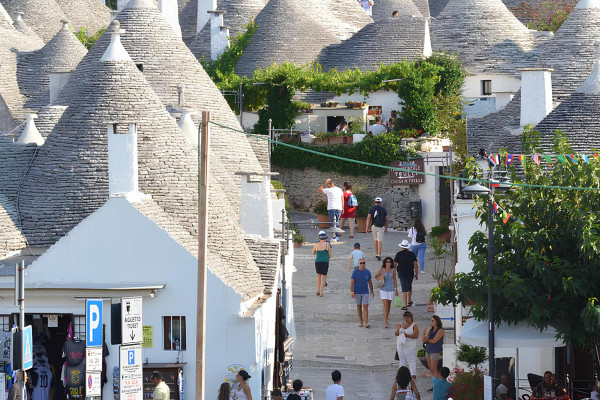 Tour Privado UNESCO: Matera y Alberobello con Recogida en Polignano
