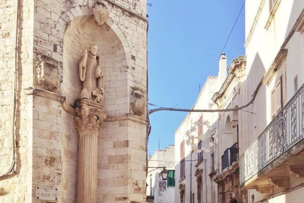 Authentic Routes: Conversano, Alberobello & Monopoli con Recogida en Polignano