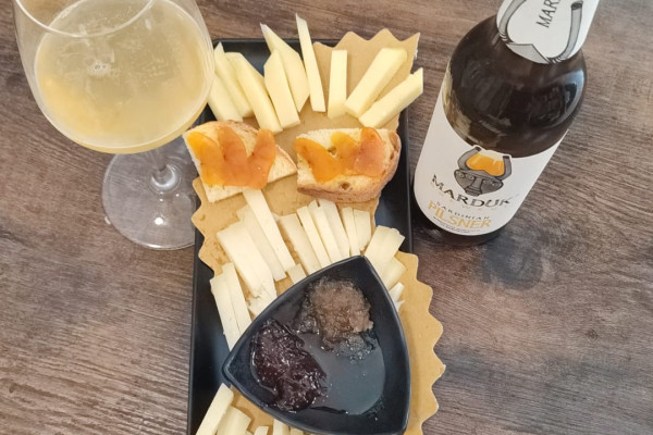 Cerveza y queso sardo: cata guiada