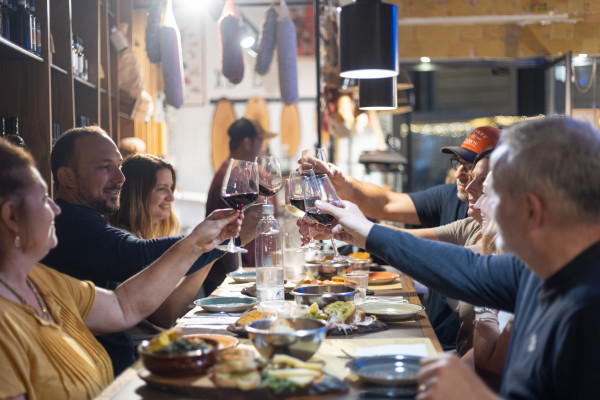 Comida y Vino