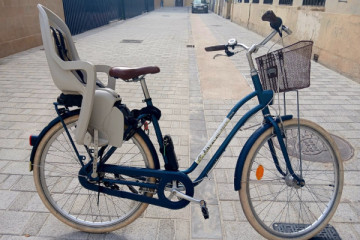 City bike met babyzitje