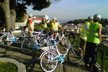 Go 7 Hills - electric bike tour