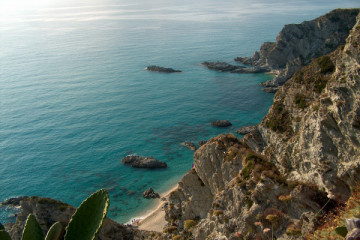 Capo Vaticano Coast to Coast SHARK BAY / CST Tropea