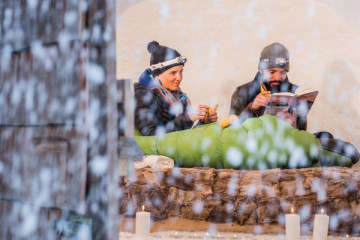 Romantic igloo night for two