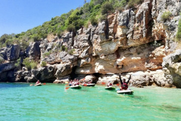 Go Kayak + Transfers & LUNCH from Lisboa