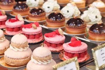 Food Tour in Paris - Chocolate and Pastry Tour