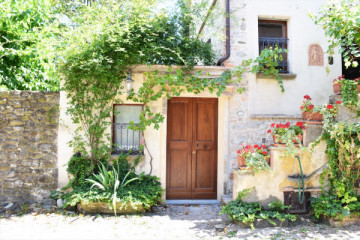 Parma: private villa cooking class