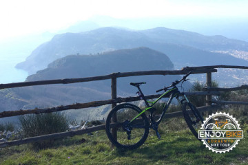 Mt Vesuvius E-Bike Tour