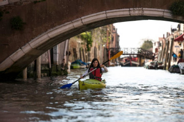 Discover the hidden Venice by Kayaking