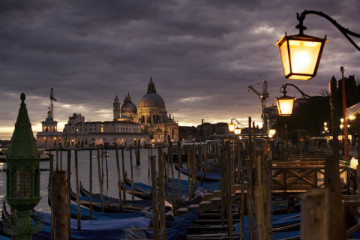 VENICE DINNER ON BOAT: EVENING CRUISE