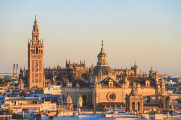 Seville Cathedral by Night: Guided Tour with Tickets