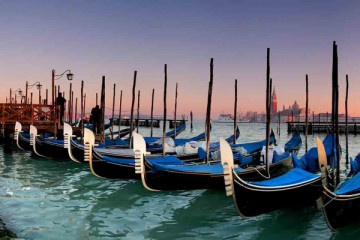 Private Gondola Ride Venice