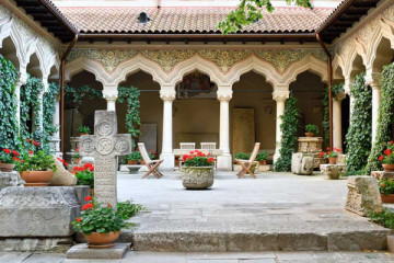 10-Day Tour of Romanian History, Culture & Architecture
