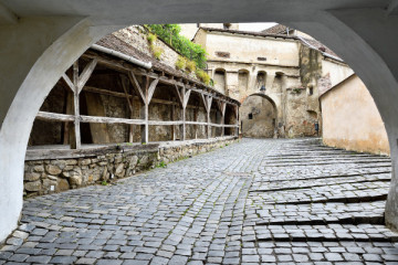8-Day Tour of Transylvania’s Castles and Bucovina’s Monasteries