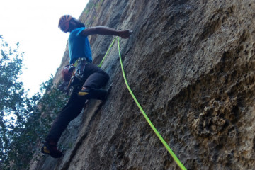 GUIDED CLIMBING