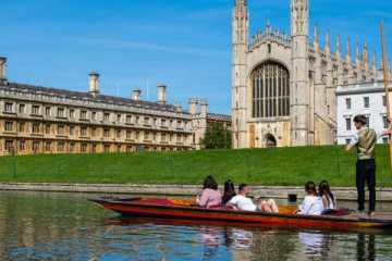 Shared Punting Tour