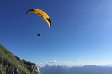 ZEN PARAGLIDING FLIGHT