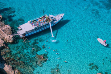 Comino, Blue Lagoon & Caves