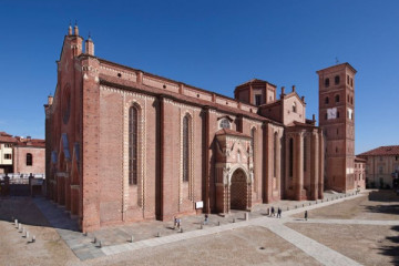 ASTI WALKING TOUR