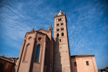 ALBA WALKING TOUR