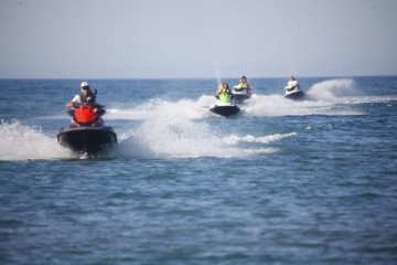 Jet ski ride (up to 2 people/jet ski)