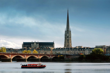 GUIDED VISIT – BORDEAUX UNESCO