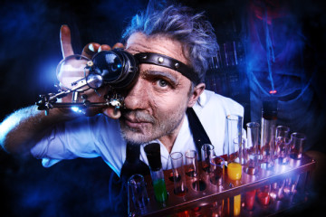 THE ALCHEMIST - DR. LUX'S LABORATORY