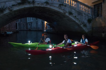 Standard Night + Sunset Kayak Tour in Venice