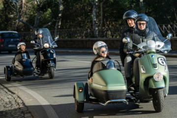 VIP Vespa tour, your way