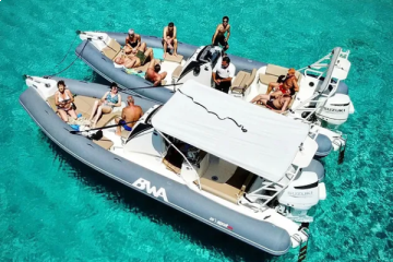 N°92 Tour of the archipelago of La Maddalena in maxi dinghy