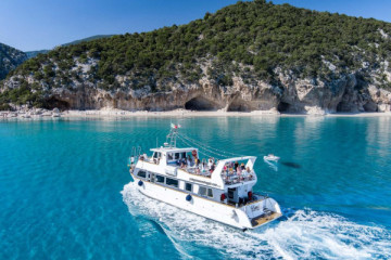 N°86 M/N LUNAR Gulf Tour from Cala Gonone