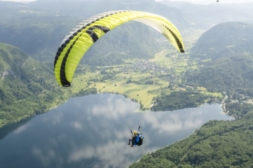 PARAGLIDING LAKE BOHINJ - VOGEL 1670m