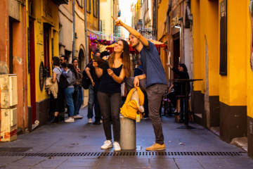 Outdoor Treasure Hunt in Nice
