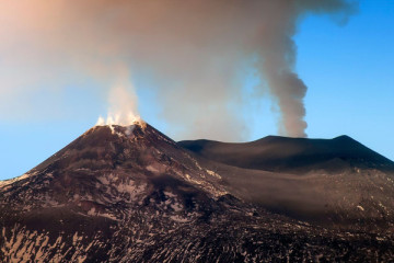 Summit Craters Tour
