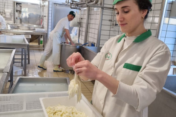 Visit to a dairy in Martina Franca