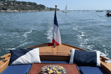 A day in Arcachon including a private boat ride