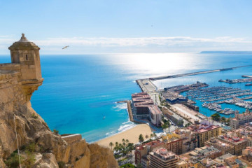 From Benidorm: Alicante Day Trip with Santa Bárbara Castle