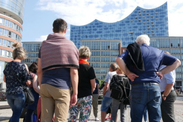 Elbphilharmonie Tour - From Scandal to Architectural Marvel